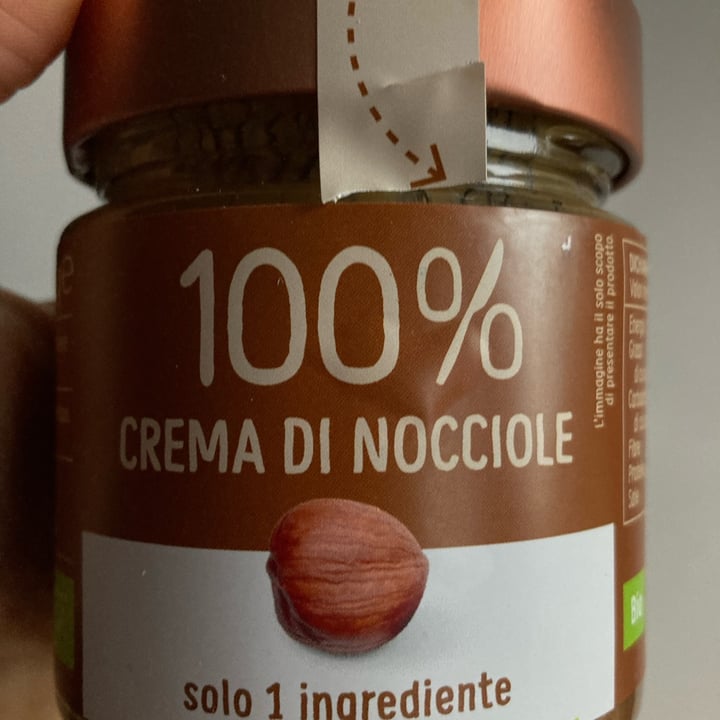 photo of Euro Company food for change 100% crema di nocciole shared by @vainiva on  12 Mar 2022 - review