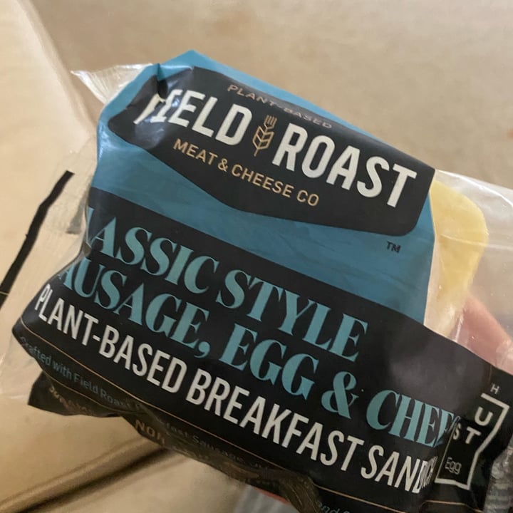photo of Field Roast Classic style sausage egg cheese breakfast sandwich shared by @ploopy on  15 Apr 2022 - review