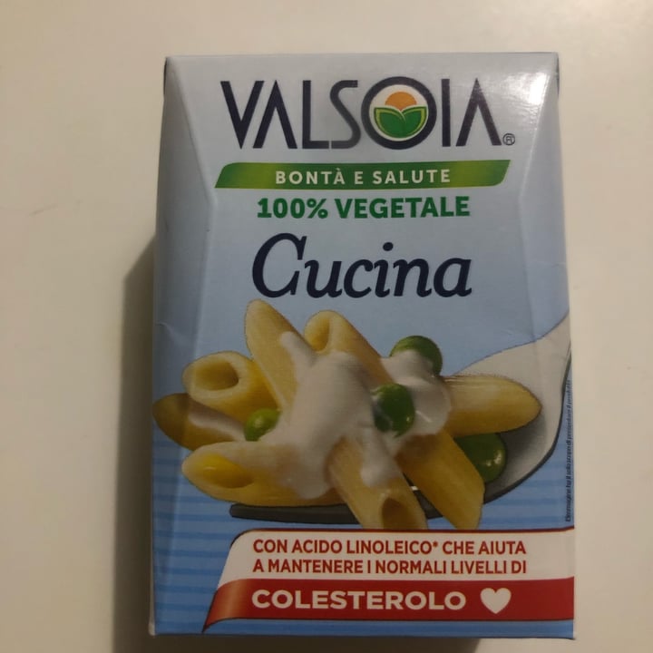photo of Valsoia Panna 100% Vegetale shared by @amily0293 on  11 May 2022 - review