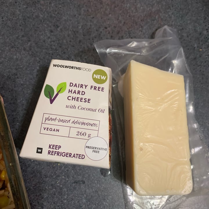 photo of Woolworths Food Dairy free hard cheese shared by @greendawning on  03 Oct 2022 - review