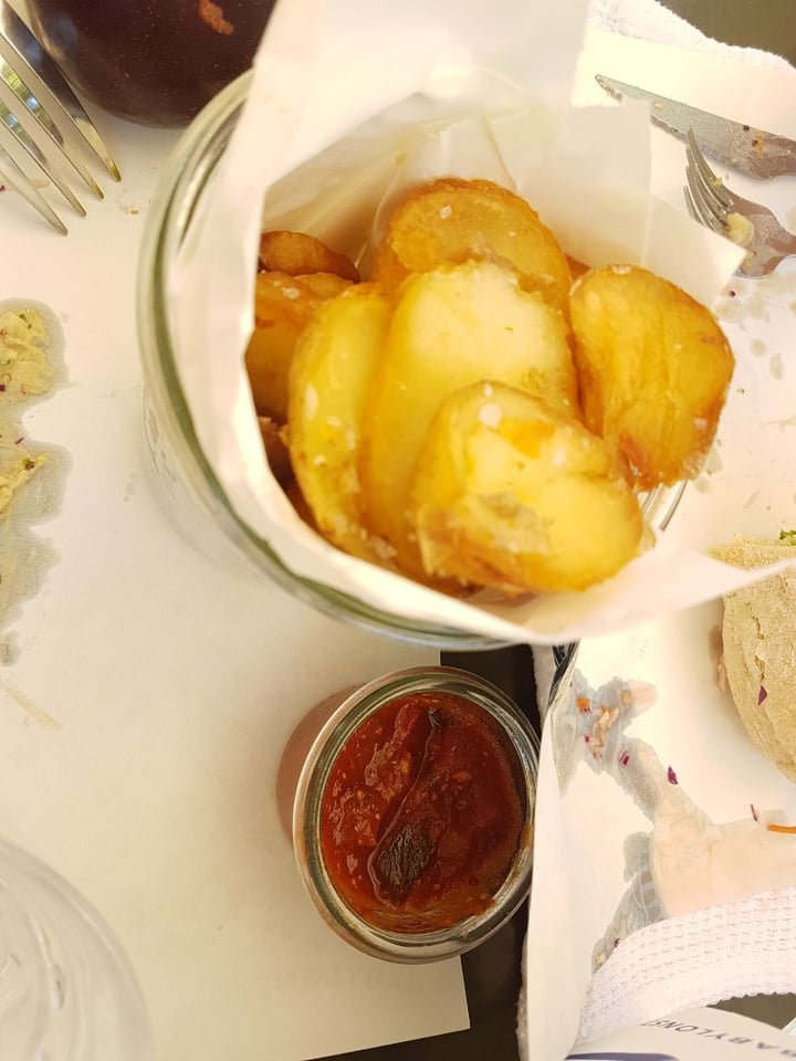 review photo of Babylonstoren Chips shared by @boardroomhippie on 05 Jan 2020 - review