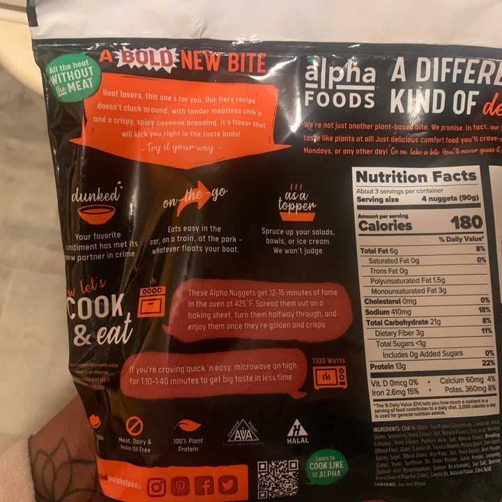 photo of Alpha Foods Plant-Based Nuggets - Sizzlin' Spicy Chik'n shared by @prettybbzia on  26 Mar 2022 - review