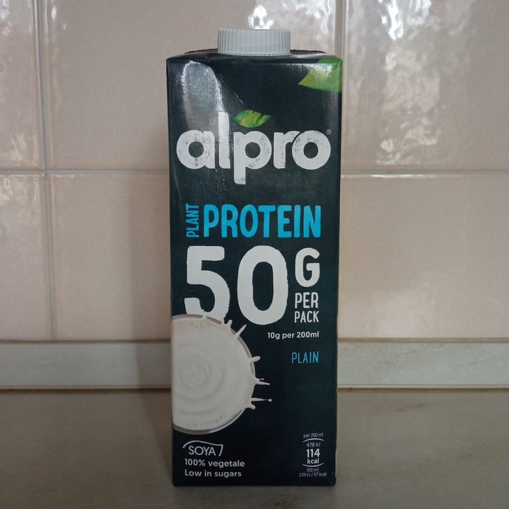 photo of Alpro 50g plant protein shared by @adospgnuolo on  11 Nov 2022 - review