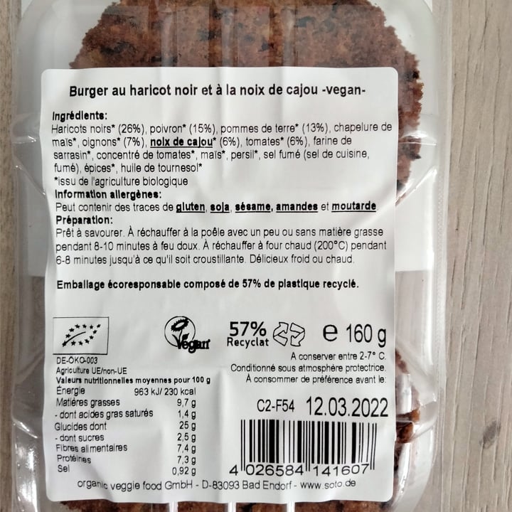 review photo of Soto Burger Haricots noirs et noix de cajou shared by @clairett on 23 Feb 2022 - review