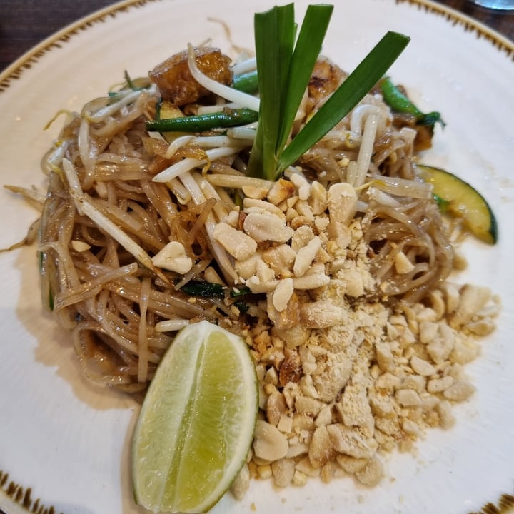 photo of Busaba Bloomsbury Phad Thai Jay shared by @tashlalloo on  20 Oct 2021 - review