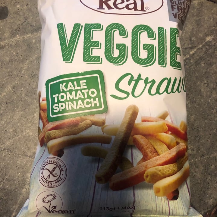 photo of Eat Real Kale, Tomato, Spinach & Potato Veggie Straws shared by @caittyler on  11 Mar 2021 - review