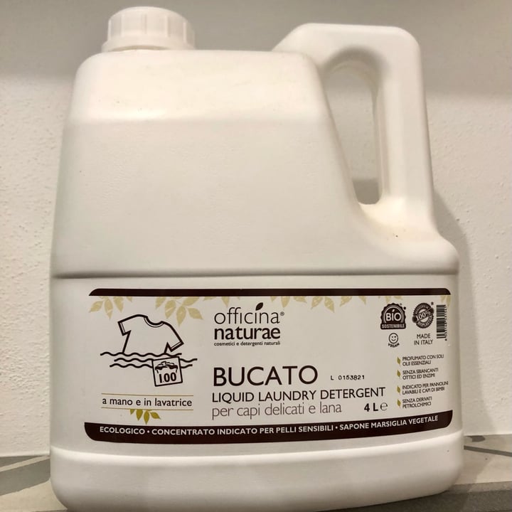 review photo of Officina naturae Detersivo liquido a mano e in lavatrice shared by @beabers on 31 Mar 2022 - review