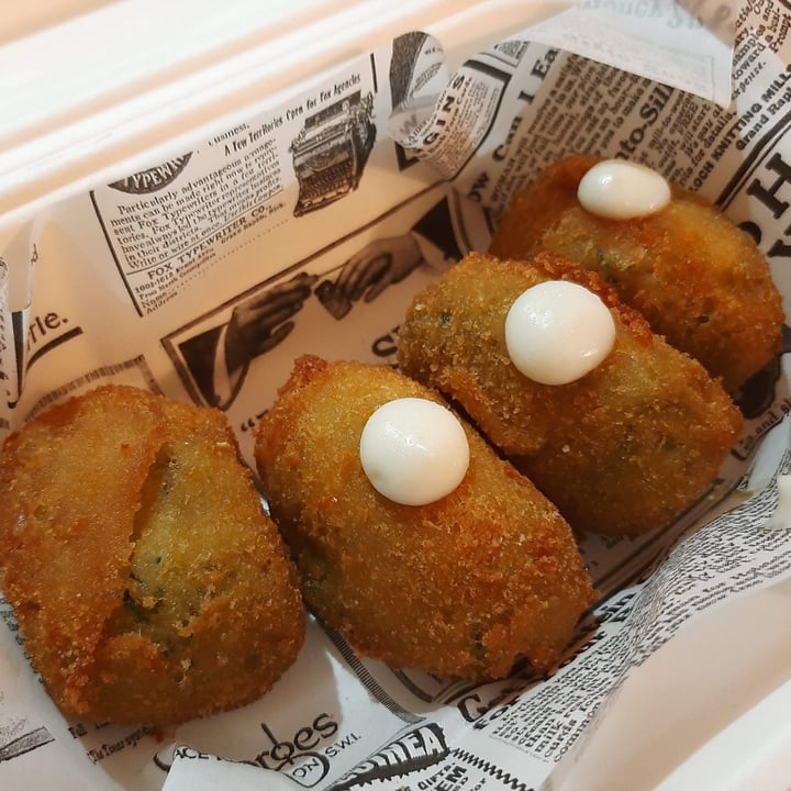 photo of La Modernista Croquetas shared by @madridvegano on  10 Sep 2020 - review