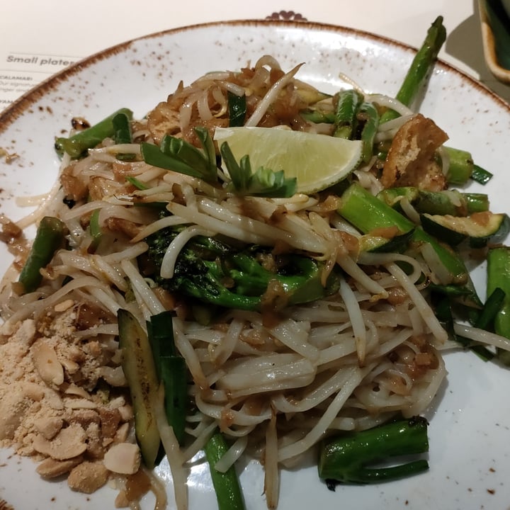 review photo of Busaba Covent Garden Pad Thai Jay shared by @beagabbi on 21 Mar 2022 - review