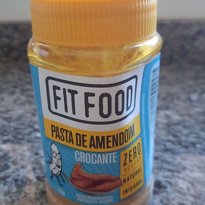 photo of Fit  Food Pasta de Amendoim Crocante shared by @claudilenyrosa on  14 May 2022 - review