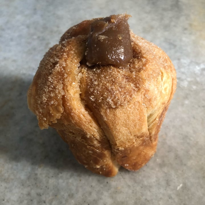 photo of Le Panem Cruffin de dulce de leche shared by @anavegar on  05 Dec 2021 - review