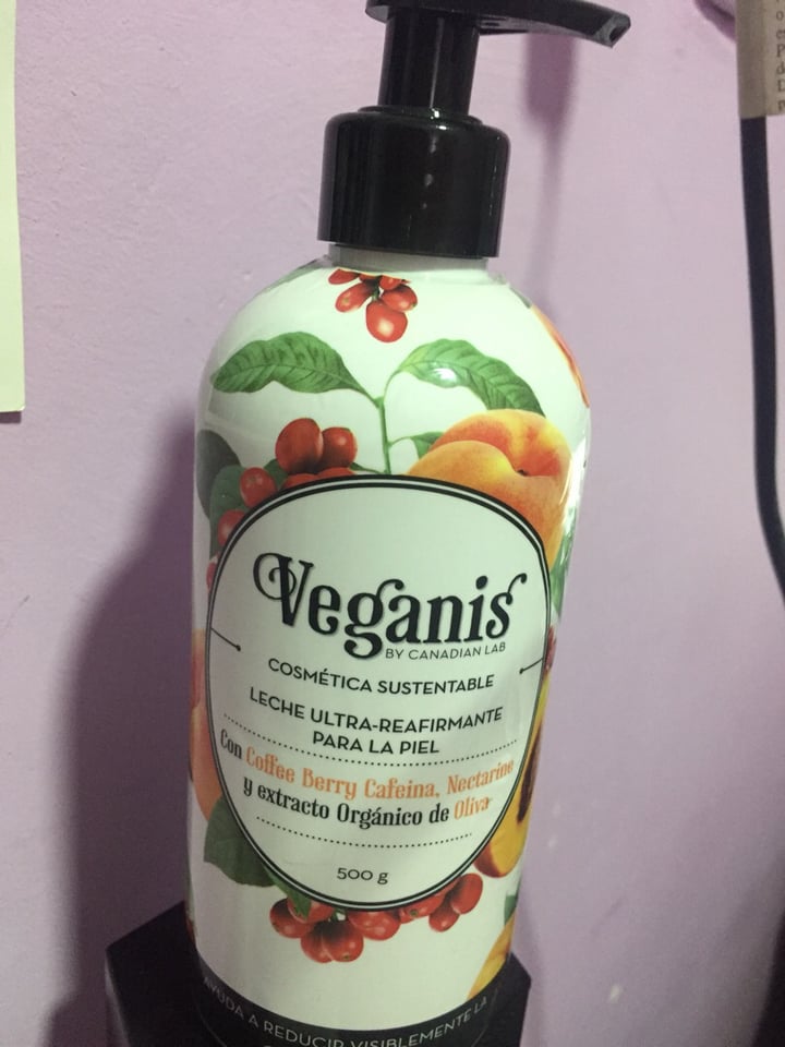 photo of Veganis LECHE EXTRA HUMECTANTE PARA PIERNAS Y CUERPO Pera Silvestre & Macadamia con extracto Orgánico de Oliva shared by @soodeux on  16 Apr 2020 - review