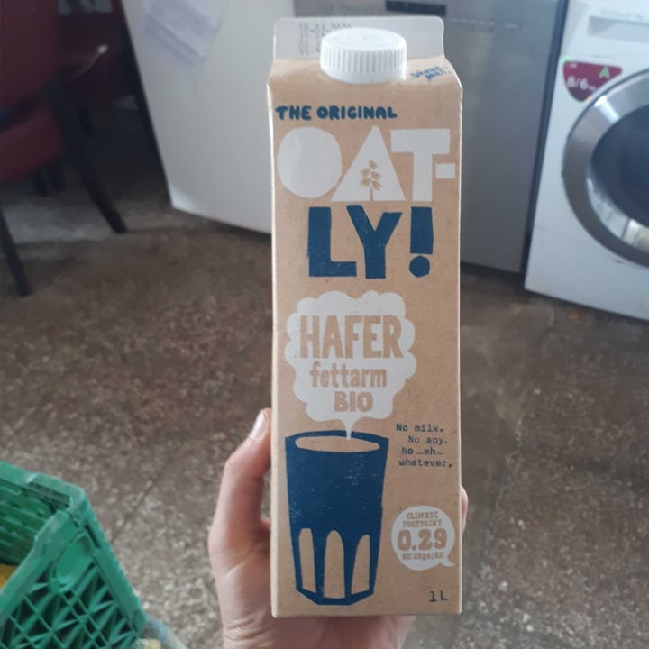 photo of Oatly Hafer Fettarm Bio Drink shared by @laraweinmann on  26 May 2020 - review