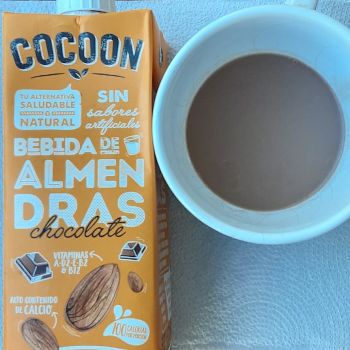 photo of Cocoon Bebida de Almendras sabor Chocolate shared by @mrpotato on  21 Jan 2021 - review