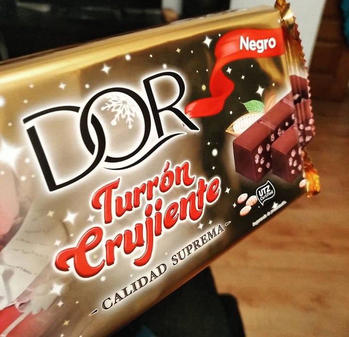 photo of Dor Turrón Crujiente shared by @skelanimals on  02 Dec 2019 - review