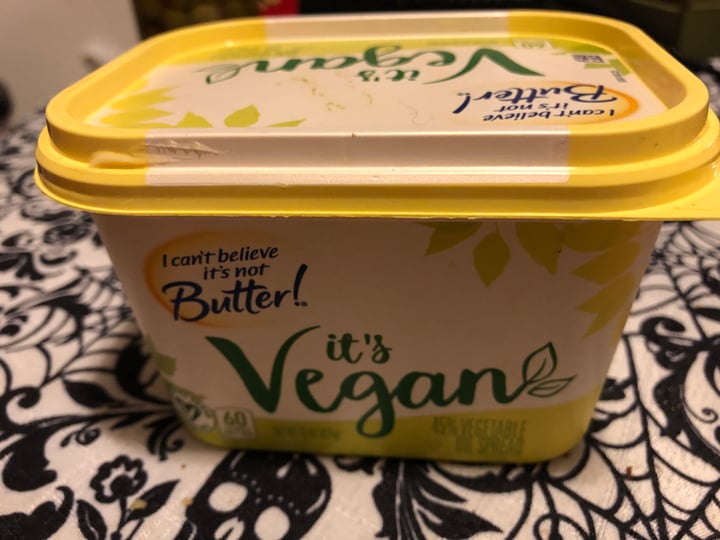 photo of I Can't Believe It's Not Butter! I Cant Believe Its Not Butter! It’s Vegan (45% Vegetable Oil Spread) shared by @michellem on  07 Dec 2018 - review