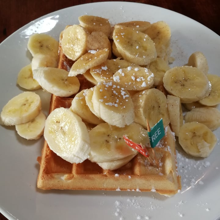 photo of The Waffle House Banana Waffle shared by @yuyubunny on  22 Mar 2021 - review