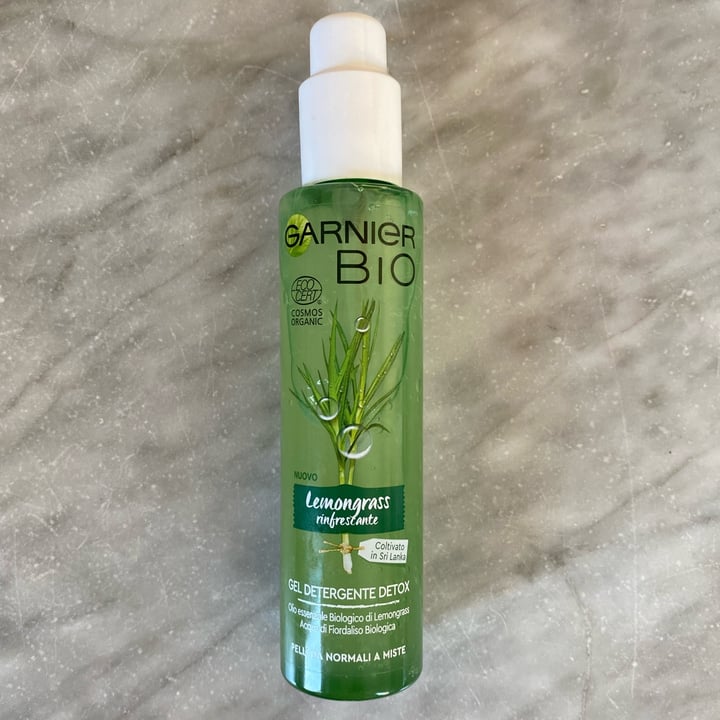 review photo of Garnier Bio Gel detergente detox shared by @giuliamayer on 11 May 2022 - review
