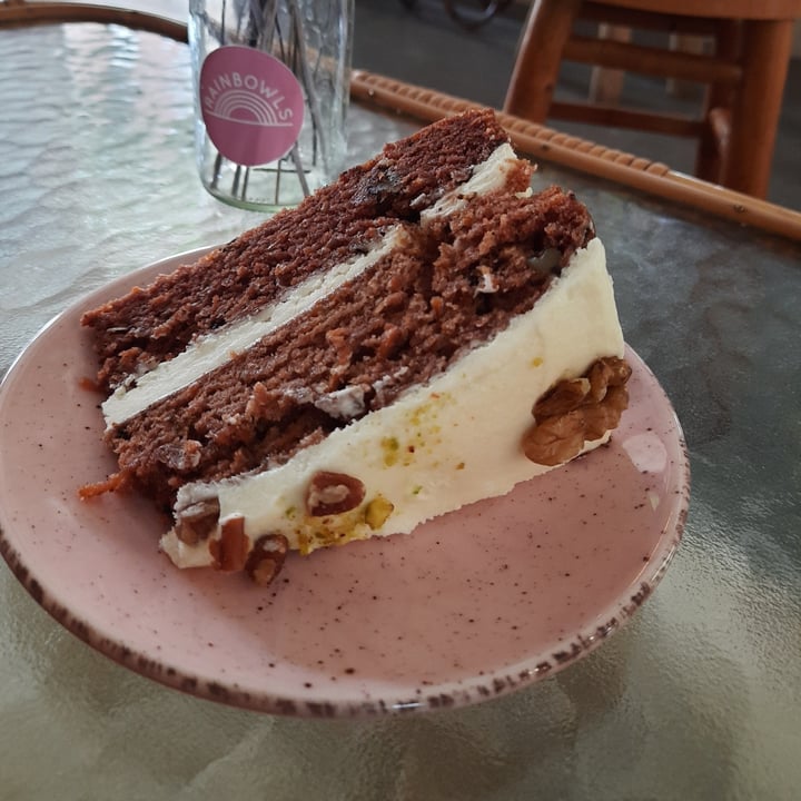 photo of Rainbowls Amsterdam Carrot Cake shared by @annathebanana on  29 Aug 2020 - review