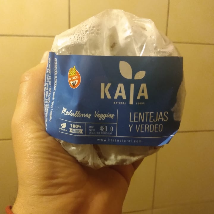 photo of Kaia Natural Foods Hamburguesa de lentejas y verdeo shared by @marenv on  04 Aug 2021 - review