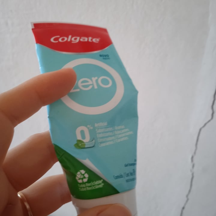 photo of Colgate Zero Gel Transparente Hierbabuena shared by @carolcarolamabile on  24 Nov 2022 - review