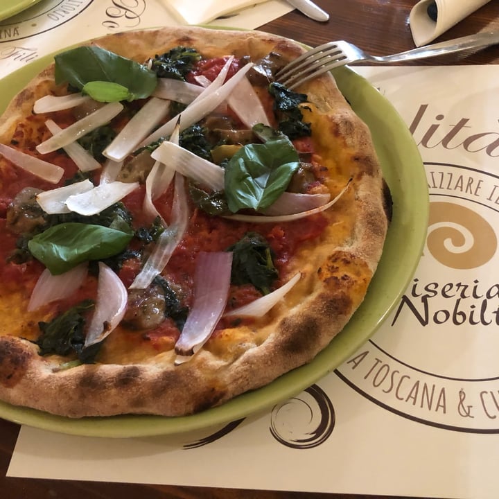 photo of Miseria & Nobiltà Pizza Vegana shared by @giuliengi on  17 Jun 2022 - review