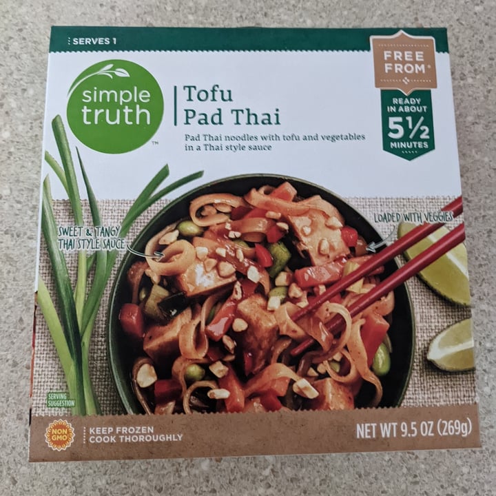 photo of Simple Truth Tofu Pad Thai shared by @ghundley on  13 Jun 2022 - review