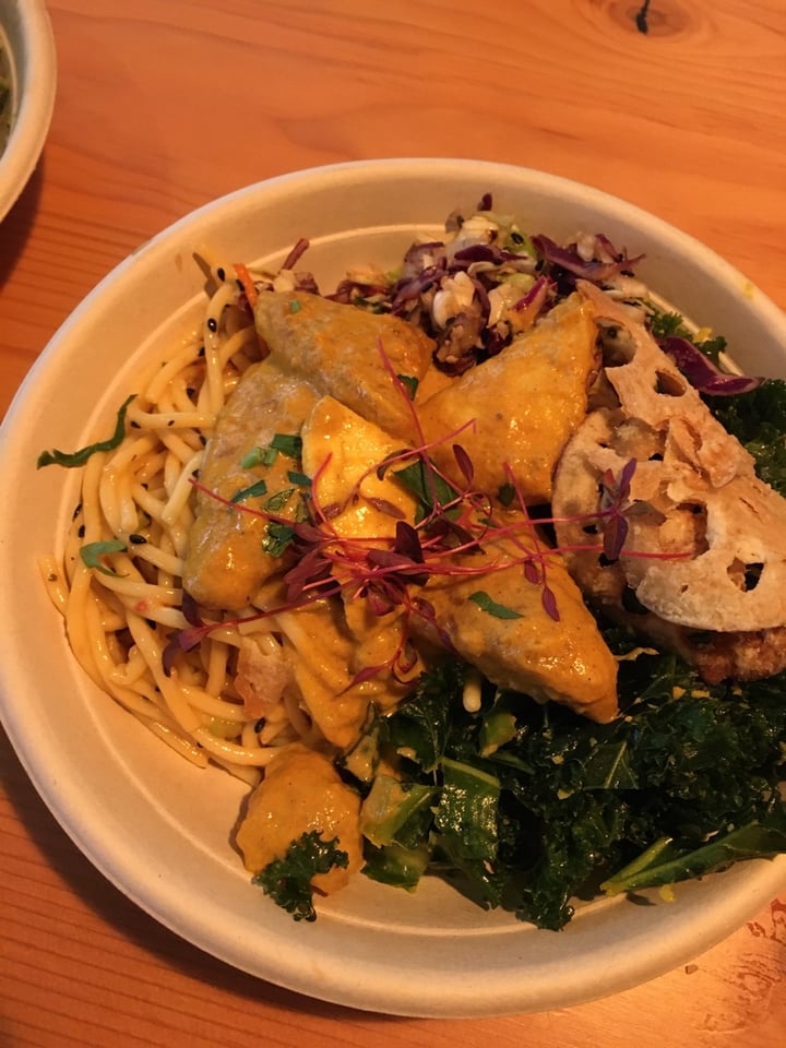 review photo of Plant Junkie Bangkok Curry shared by @katharinauberger on 31 Mar 2020 - review