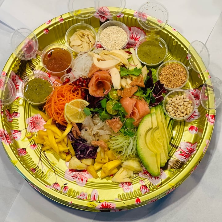 photo of Sumo Well Sumo Prosperity Healthy Yusheng shared by @lovefood01 on  12 Feb 2022 - review