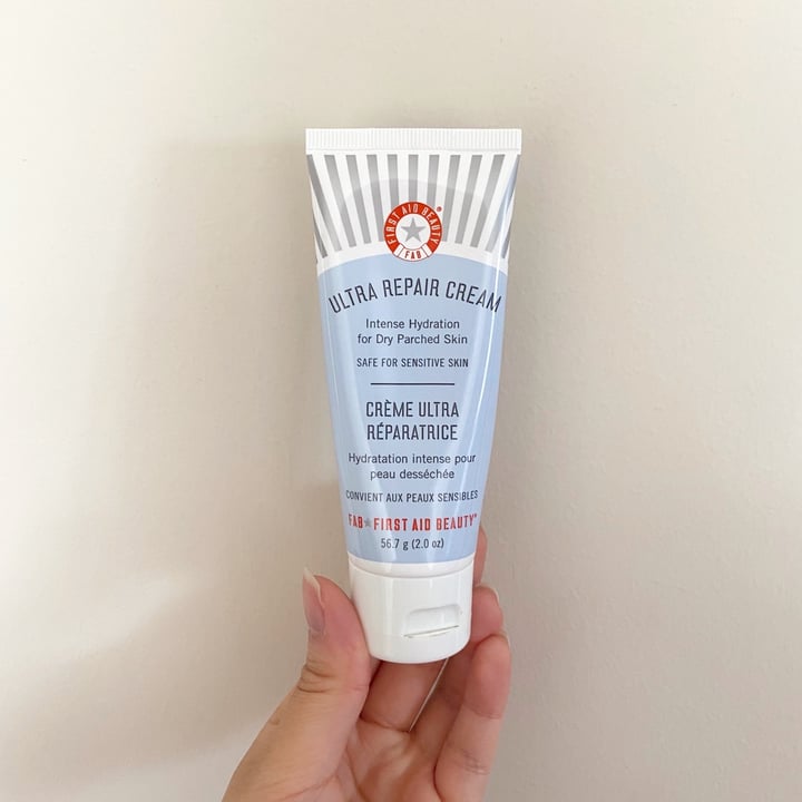 First Aid Beauty Ultra Repair Cream Review | abillion