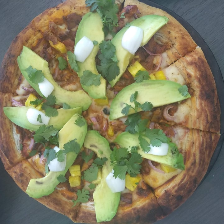 photo of Vegan inc. Plaza 404 Pizza al pastor shared by @asofialara on  30 Sep 2021 - review