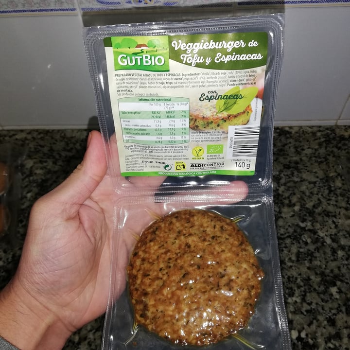 photo of GutBio Burger de tofu y espinacas shared by @jritchie on  31 Jan 2022 - review