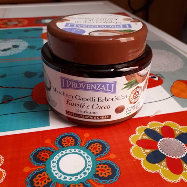 photo of I Provenzali Maschera Capelli Erboristica Karité E Cocco I Provenzali shared by @jenni84ad on  11 Apr 2021 - review