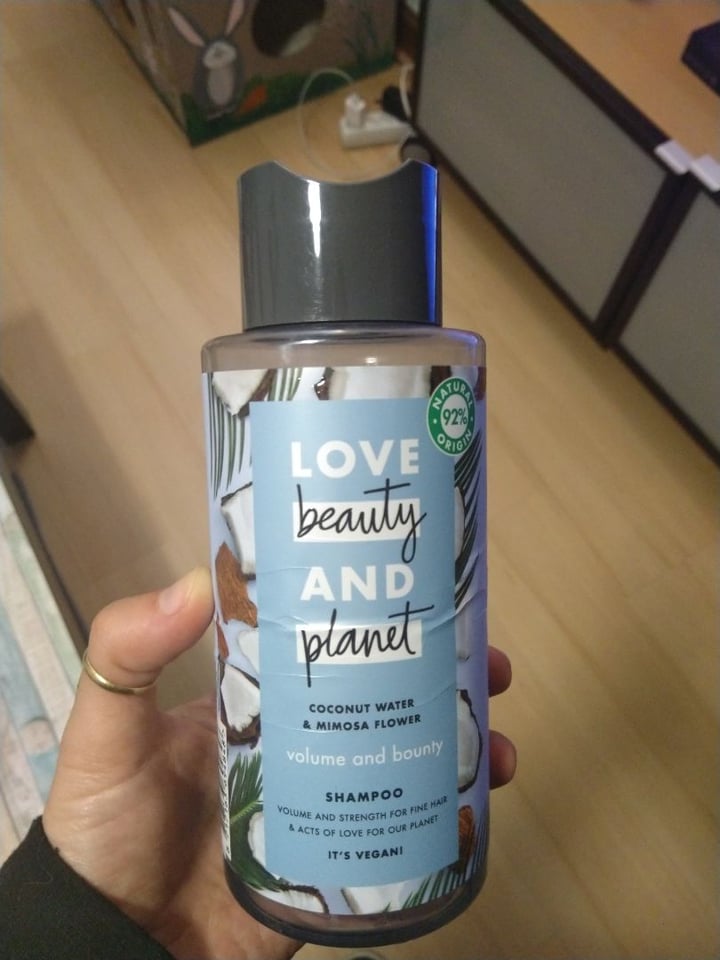 photo of Love Beauty and Planet Coconut Water & Mimosa Flower Body Lotion shared by @amebasinvasoras on  07 Mar 2020 - review