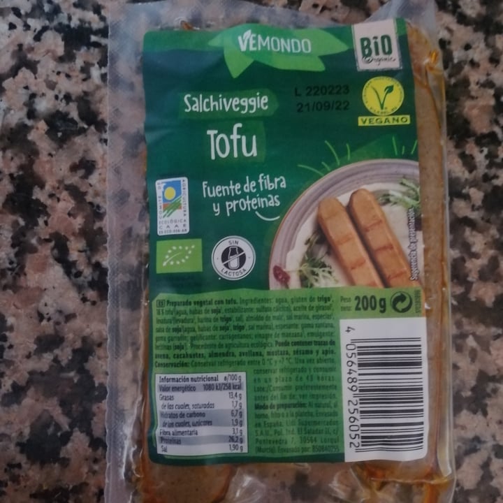 photo of Vemondo salchichas tofu shared by @ani16 on  17 Mar 2022 - review