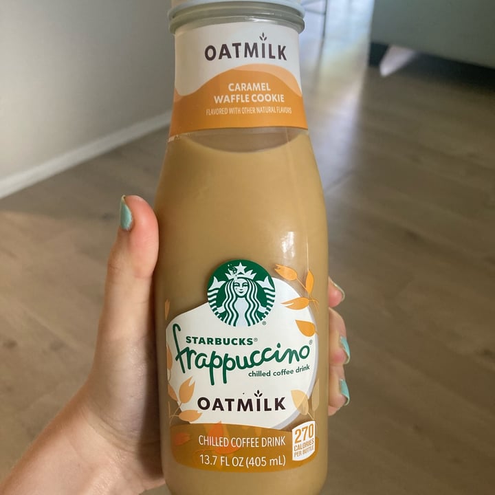 photo of Starbucks oatmilk caramel waffle cookie shared by @disney12 on  22 Aug 2022 - review