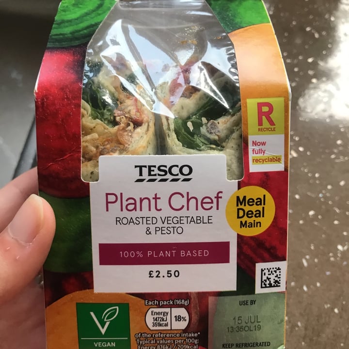 photo of Tesco Plant Chef Roasted vegetable and pesto wrap shared by @camyfanizza on  14 Jul 2021 - review