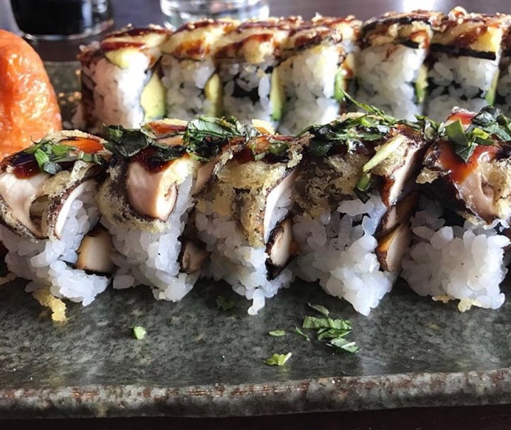 photo of Blue Sushi Sake Grill Shiitake To Me roll shared by @em3720 on  31 Mar 2020 - review