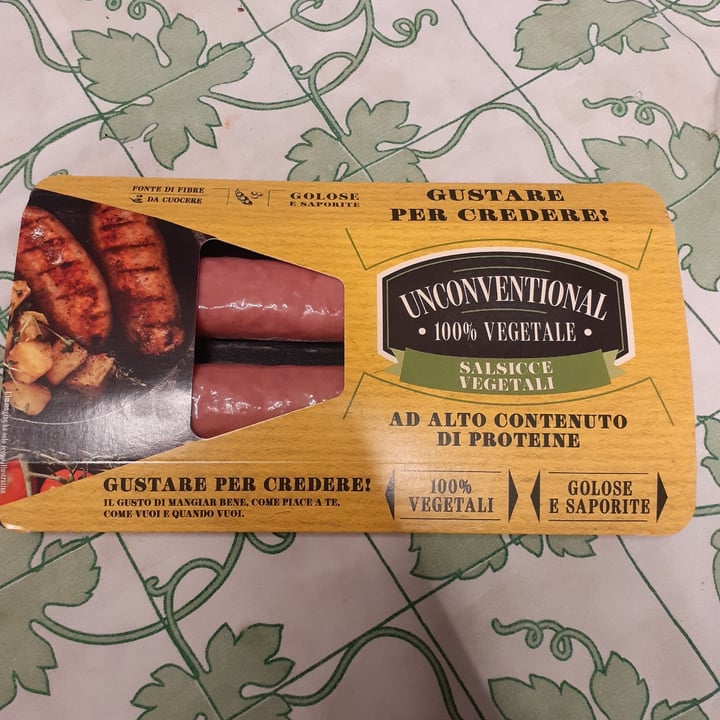 photo of Unconventional Salsicce Vegetali - Sausages shared by @simonagaeta on  11 Apr 2022 - review