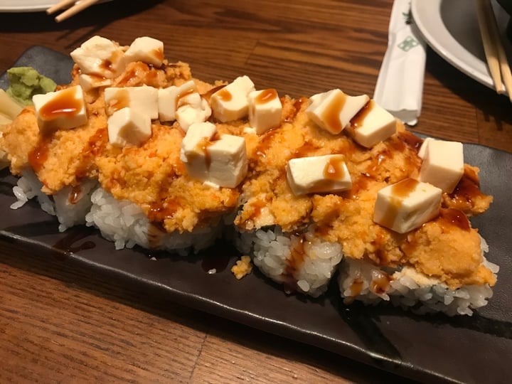 photo of Huntington Ramen & Sushi Vegan Volcano Roll shared by @xtineexplores on  25 Dec 2019 - review