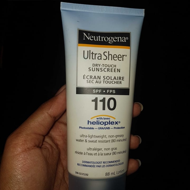 photo of Neutrogena Ultra sheer dry touch sunscreen shared by @zeefm on  03 May 2020 - review