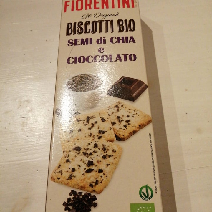 photo of Fiorentini Biscotti semi di Chia e cioccolato fondente shared by @straycat on  21 Apr 2022 - review