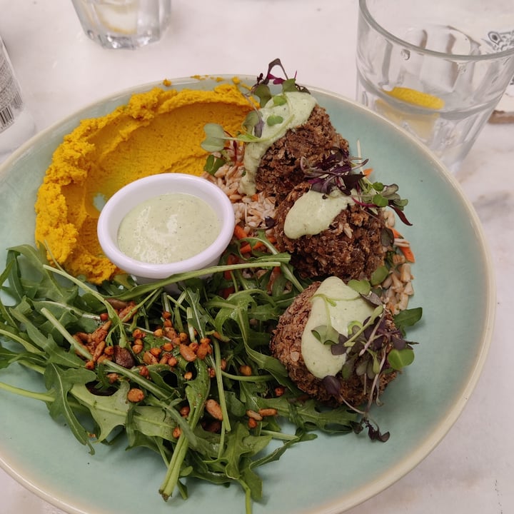 review photo of The Therapist No-meatballs lentils shared by @michelabao on 16 Mar 2022 - review