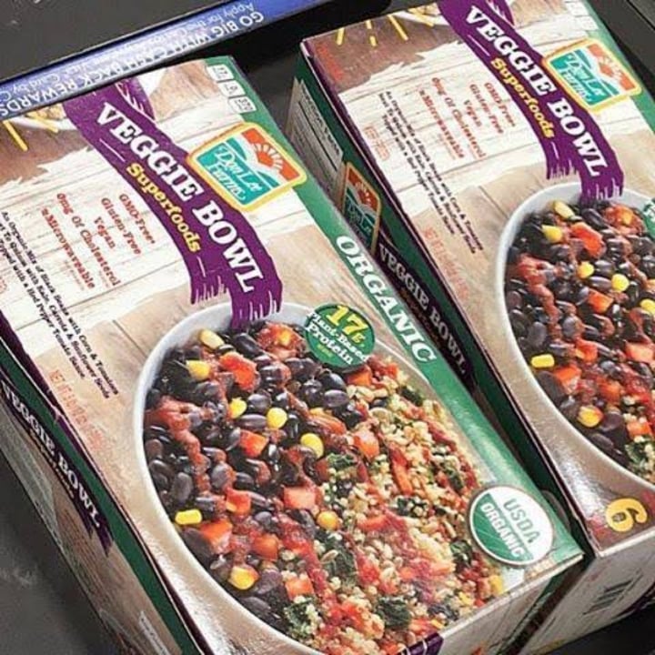 review photo of Don Lee Farms Veggie super bowl shared by @vanessadelafuente on 21 May 2019 - review