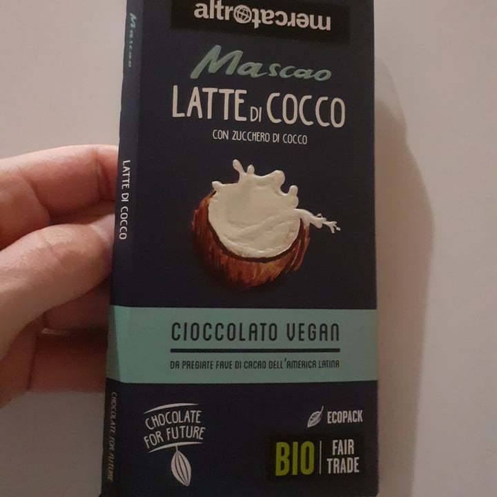 photo of Altro mercato Cioccolato vegano shared by @lucia77 on  27 Jun 2022 - review