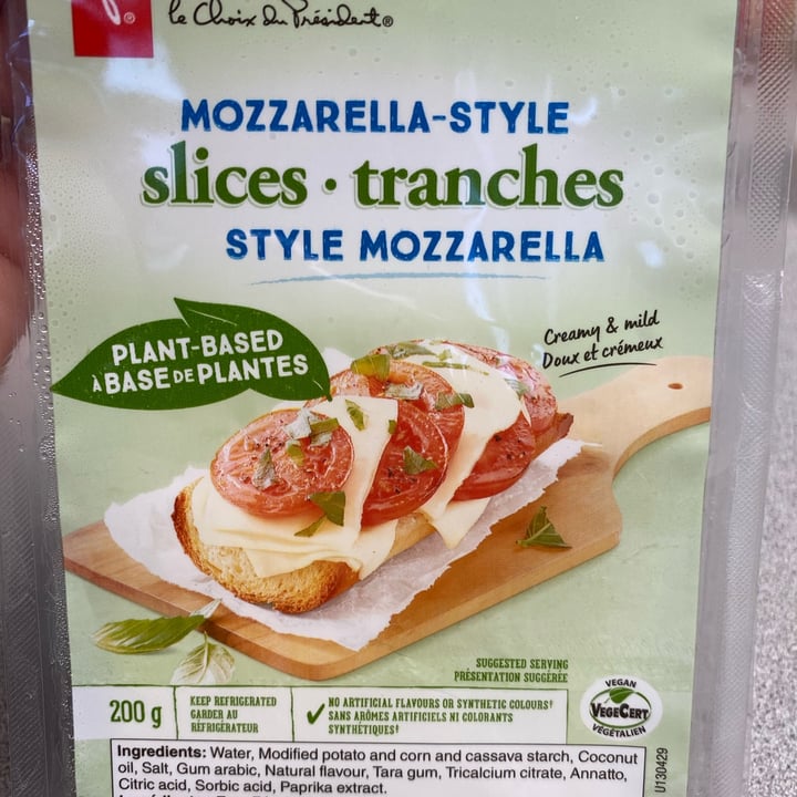 photo of President's Choice Mozzarella-Style Slices shared by @xoxocicixoxo on  03 Nov 2021 - review