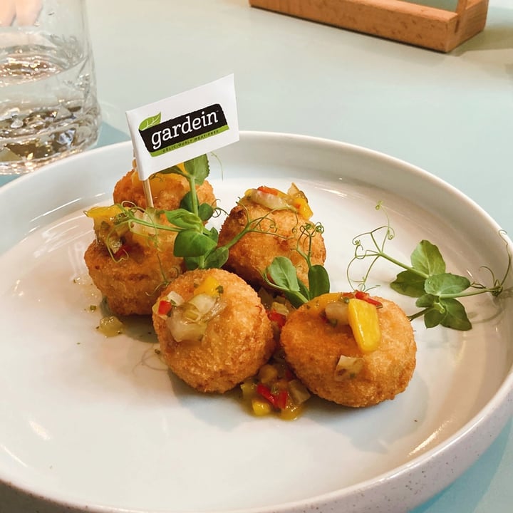 photo of Green Common Singapore Gardein Crab Cake shared by @kathedrals on  13 Sep 2021 - review