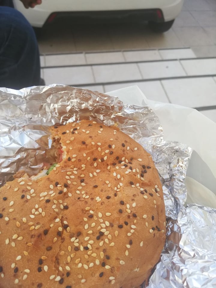 photo of Krishna Vegan Hamburguesa shared by @itzhialittleshit on  11 Dec 2019 - review