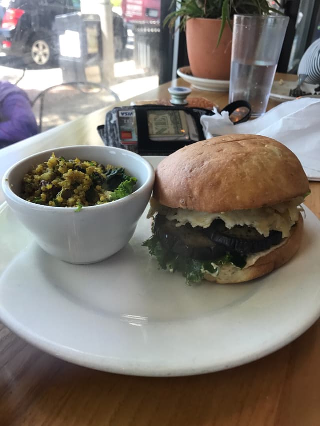 菜肴“Eggplant Melt”的照片