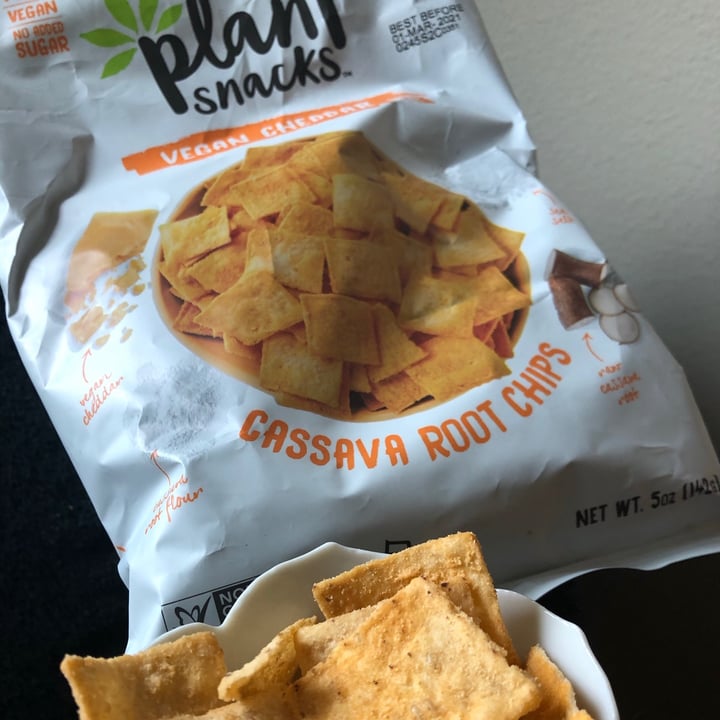 photo of Plant Snacks Plant Snacks Vegan Cheddar Chips shared by @yumi on  10 Dec 2020 - review
